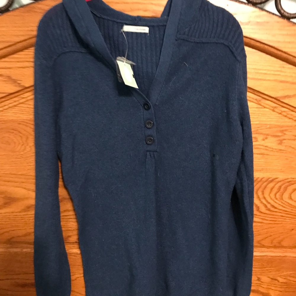 Long sleeve sweater
